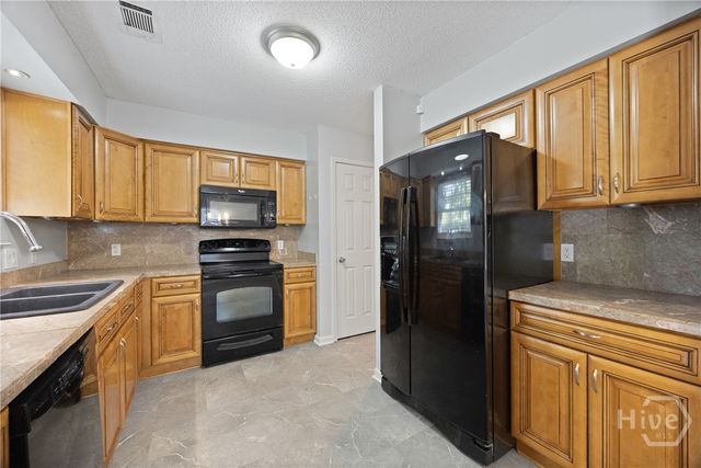 207 Doe Circle, Springfield, GA 31329