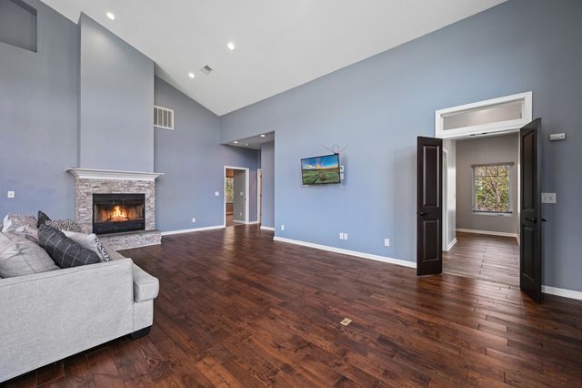 4186 River Road, Hebron, KY 41048