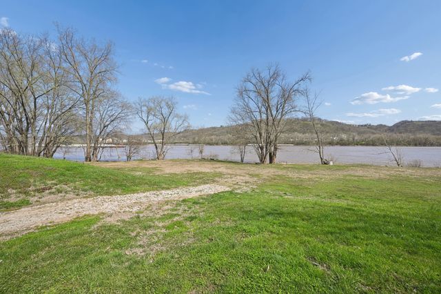 4186 River Road, Hebron, KY 41048