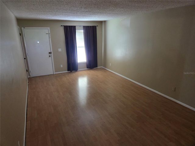 907 CUTLER DRIVE, Seffner, FL 33584