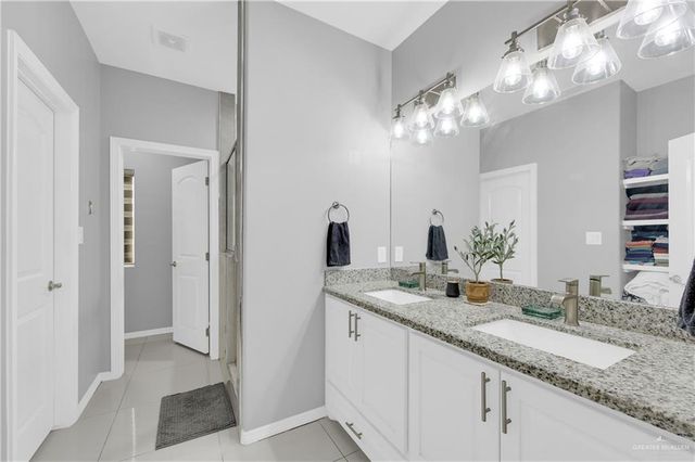 1204 S Rockport Street, Mission, TX 78573