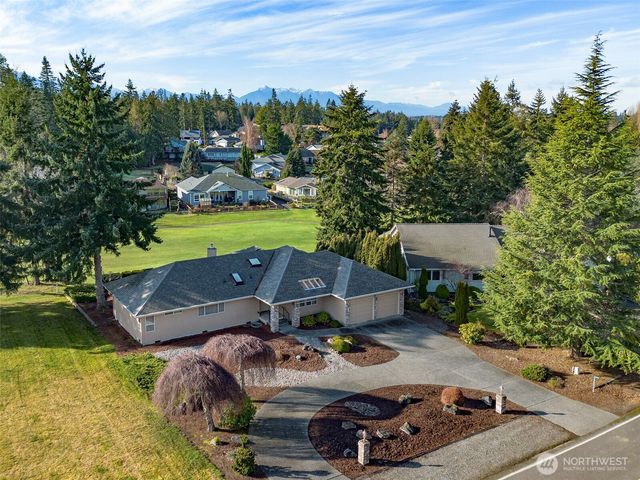 6200 Woodcock Road, Sequim, WA 98382
