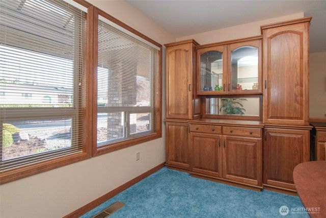 6200 Woodcock Road, Sequim, WA 98382