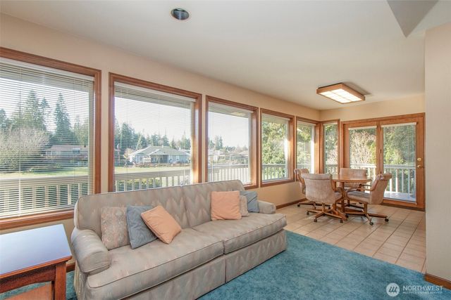 6200 Woodcock Road, Sequim, WA 98382