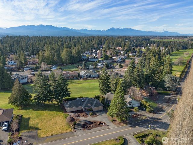 6200 Woodcock Road, Sequim, WA 98382