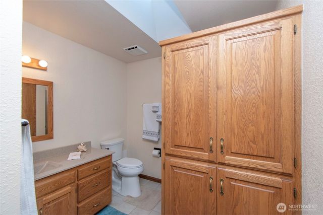 6200 Woodcock Road, Sequim, WA 98382