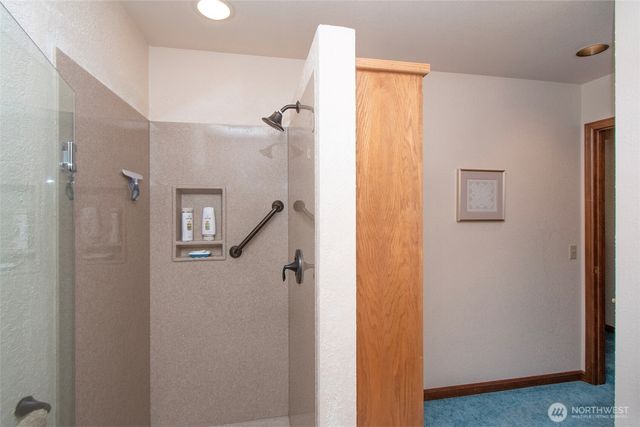 6200 Woodcock Road, Sequim, WA 98382