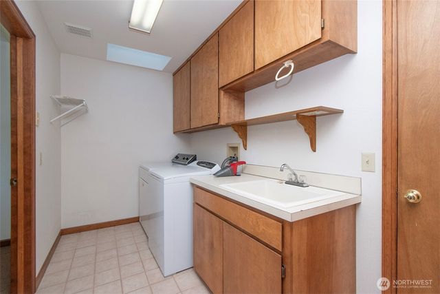 6200 Woodcock Road, Sequim, WA 98382