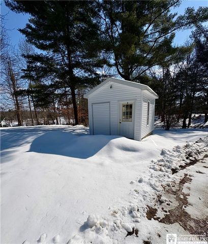 6070 Wiery Road, Chautauqua, NY 14757