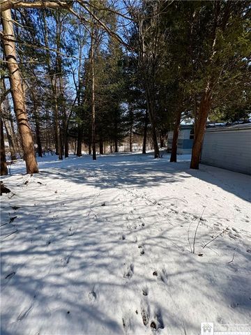 6070 Wiery Road, Chautauqua, NY 14757