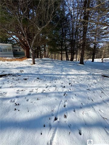 6070 Wiery Road, Chautauqua, NY 14757