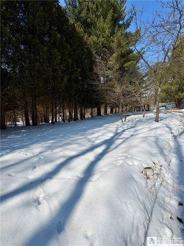 6070 Wiery Road, Chautauqua, NY 14757