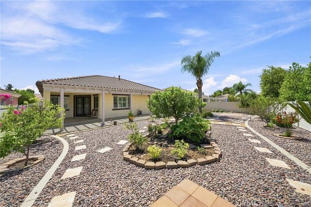 1729 La Cantera, Beaumont, CA 92223