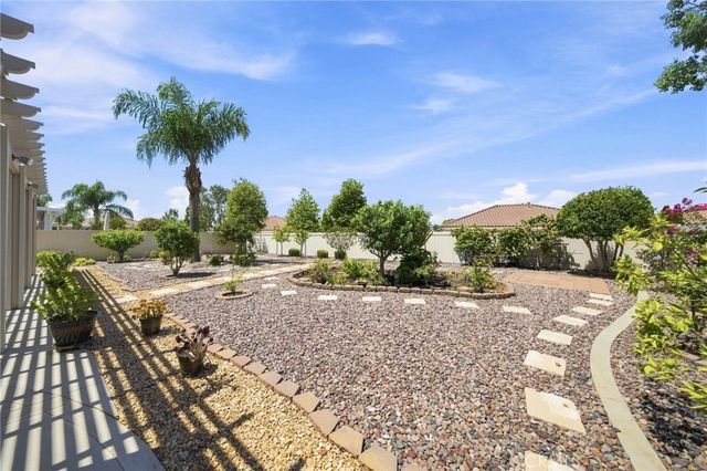 1729 La Cantera, Beaumont, CA 92223