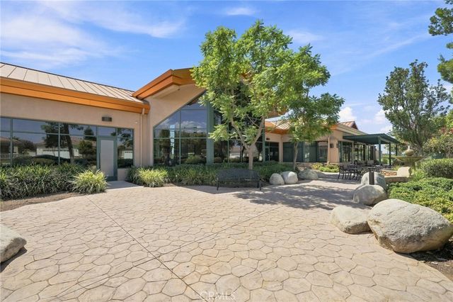 1729 La Cantera, Beaumont, CA 92223