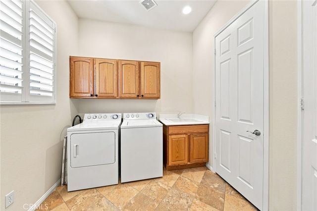 1729 La Cantera, Beaumont, CA 92223