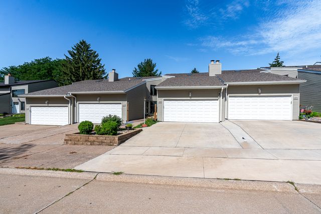 4070 Prairie Lane 0, Bettendorf, IA 52722