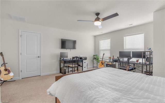 1301 Acadian Dr Unit D, Suffolk, VA 23434