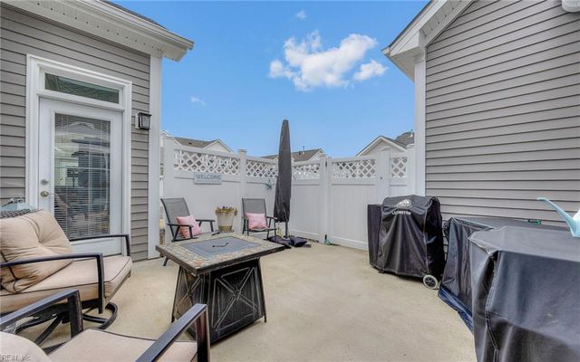 1301 Acadian Dr Unit D, Suffolk, VA 23434