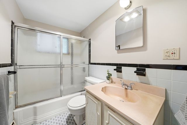 312 Washington St, Arlington, MA 02474