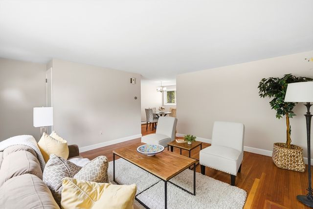 312 Washington St, Arlington, MA 02474