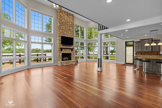 8043 Tamarack Lane, Morris, IL 60450