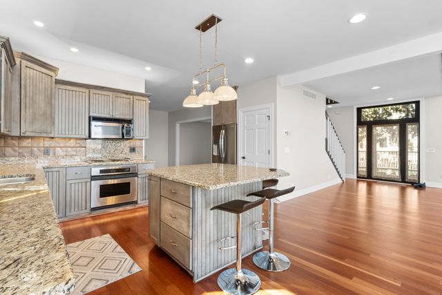 8043 Tamarack Lane, Morris, IL 60450