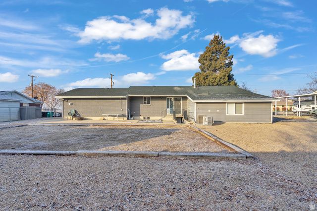 2623 S 2000 W, Syracuse, UT 84075