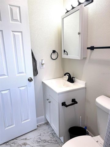 39246 LIZABETH CIRCLE, Zephyrhills, FL 33542