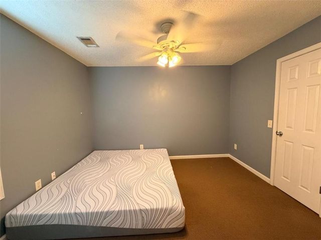 212 W Sycamore W Drive, Winder, GA 30680