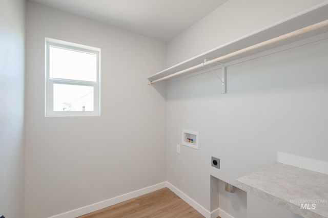 3786 E Jamestown Dr, Nampa, ID 83686