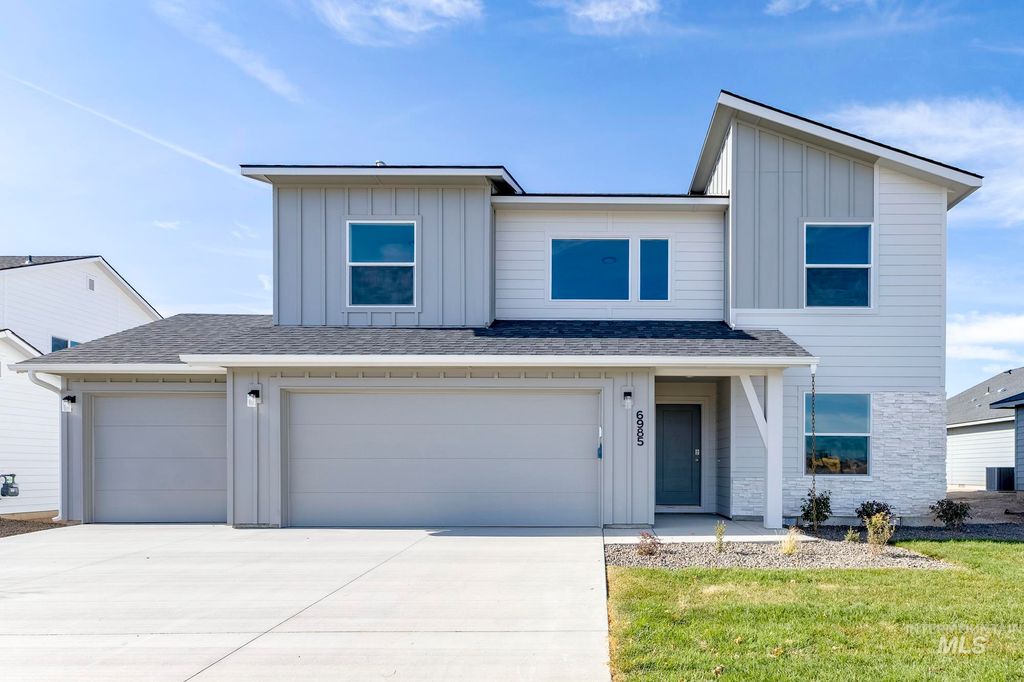 3786 E Jamestown Dr, Nampa, ID 83686