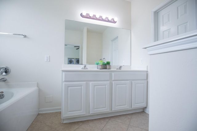 7419 Sabinal Creek, Richmond, TX 77407