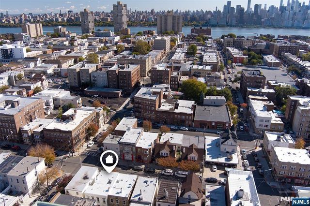 6511 Hudson Avenue, West New York, NJ 07093