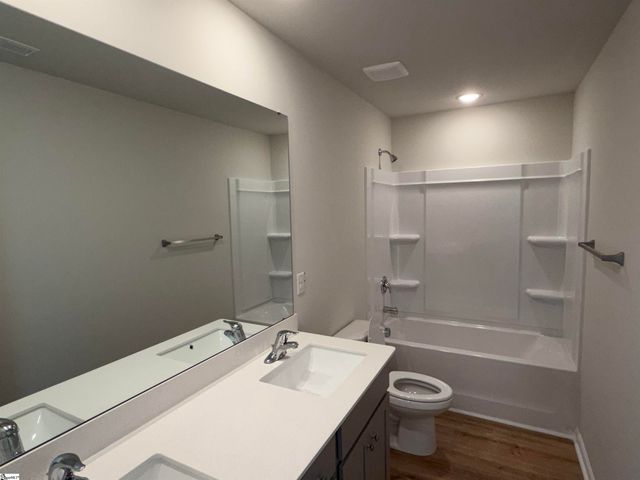 113 Barwood Circle, Greenville, SC 29611