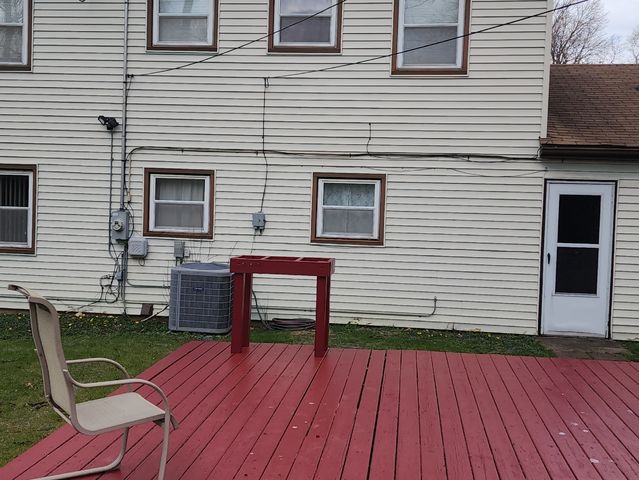 531 Redwood Road, Bolingbrook, IL 60440