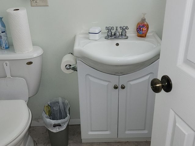 531 Redwood Road, Bolingbrook, IL 60440