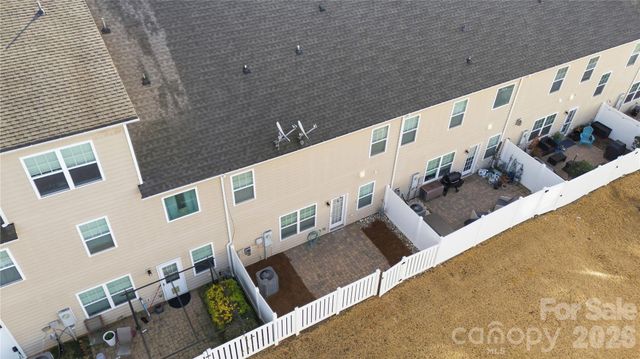 106 Clarendon Street B, Mooresville, NC 28117