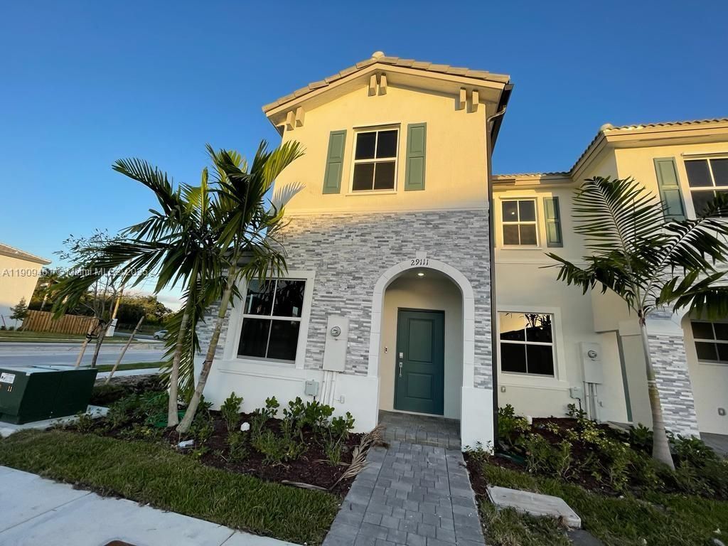 29111 SW 162th Ct, Miami, FL 33033