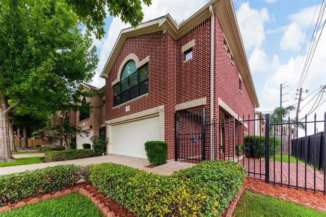 3027 Buttercup Street, Houston, TX 77063