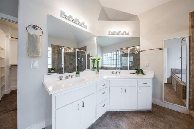 3027 Buttercup Street, Houston, TX 77063