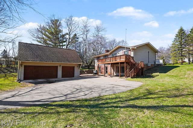 3303 Sandy Shore Drive, Metamora Village, MI 48455