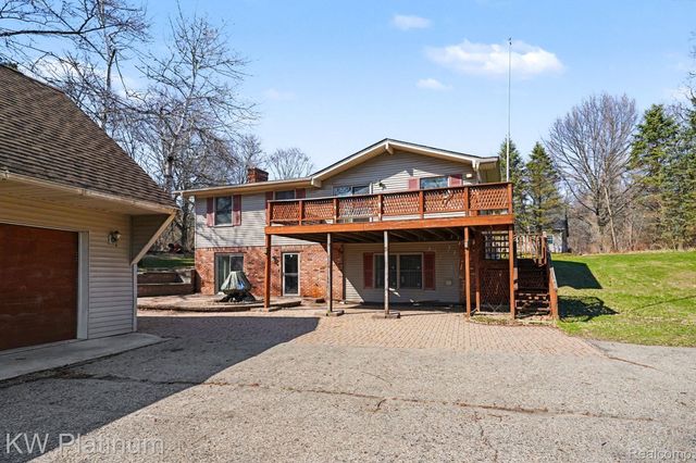 3303 Sandy Shore Drive, Metamora Village, MI 48455