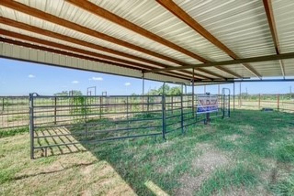 24644 Old Highway 6, Navasota, TX 77868 — photo 2