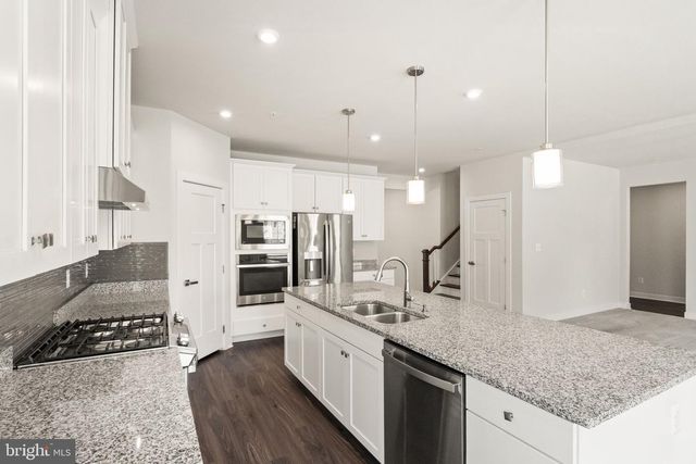 7513 MINT SPRINGS CT, Manassas, VA 20109