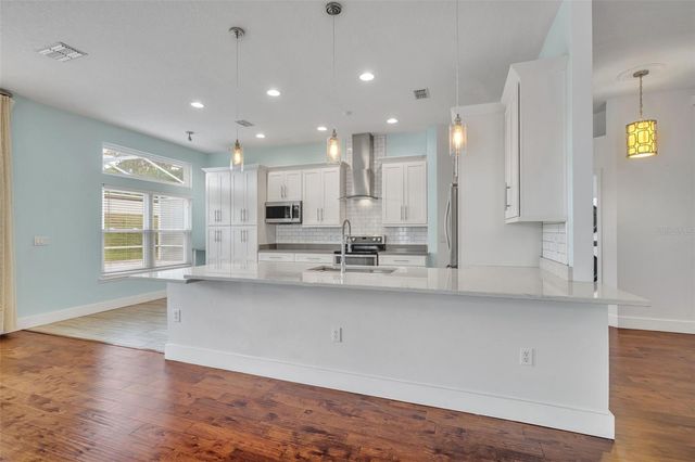 196 WIMBLEDON CIRCLE, Lake Mary, FL 32746