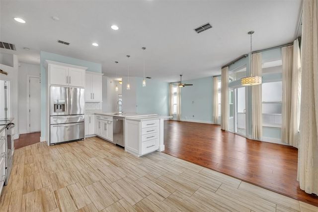 196 WIMBLEDON CIRCLE, Lake Mary, FL 32746