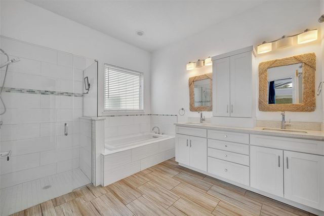 196 WIMBLEDON CIRCLE, Lake Mary, FL 32746