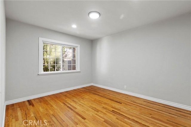 8708 Reading Avenue, Los Angeles, CA 90045