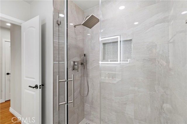 8708 Reading Avenue, Los Angeles, CA 90045